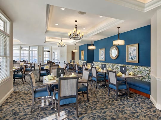 Arbor Terrace Willistown dining room