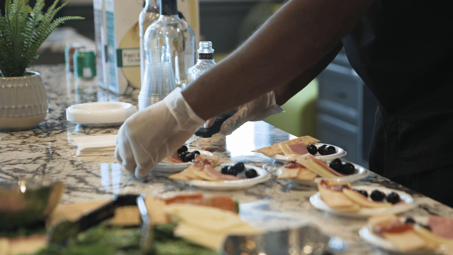 arbor-terrace-exton-dining-food
