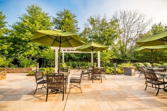 herndon-outdoor-patio-2