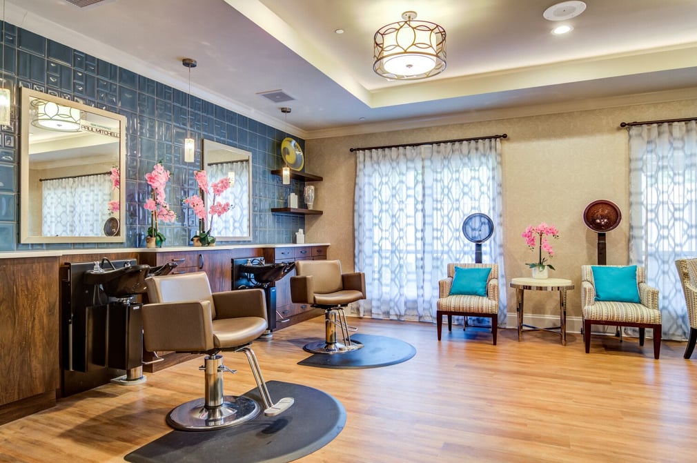 Burnt Hikckory 2025 Beauty Shop
