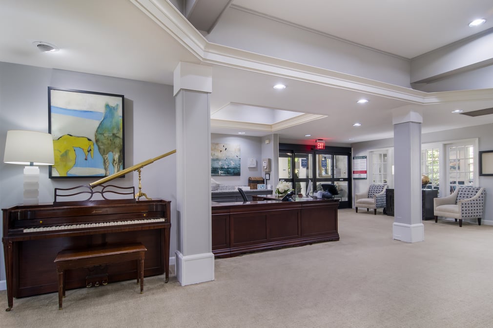 Decatur 2025 Lobby1
