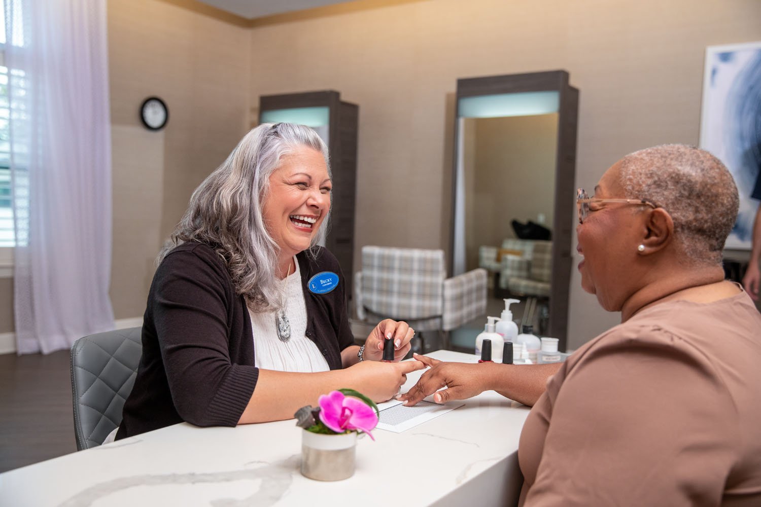 TheArborCompany_SalonEmployeeAndResident