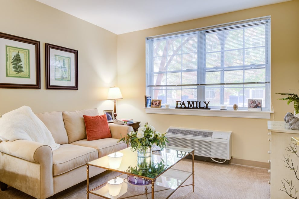 Greenbelt Apartment 1