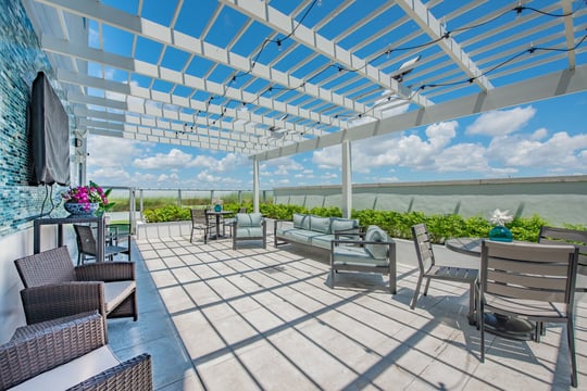 Arbor Mirabelle-Patio 2