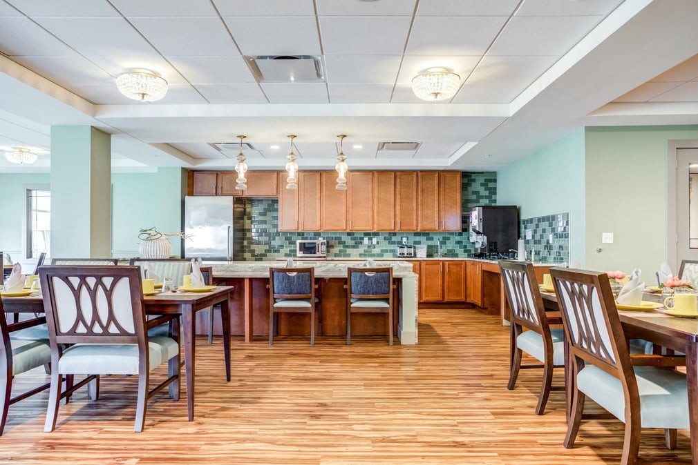 Arbor Terrace Naperville-2025 Dining 5