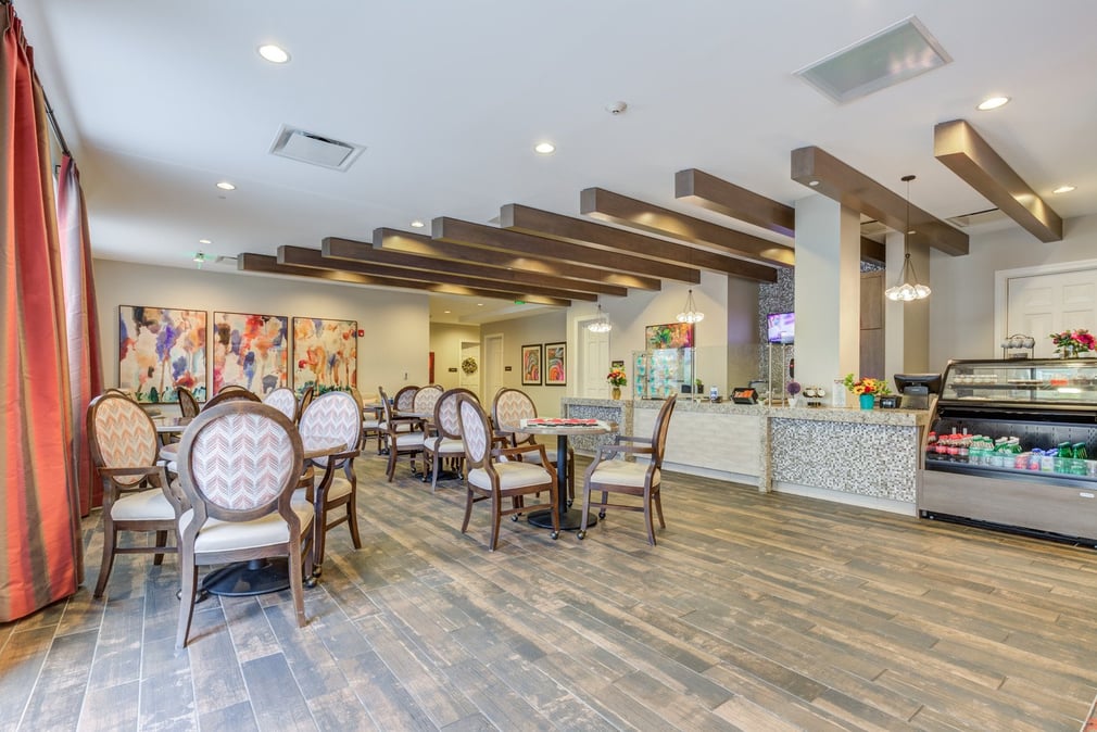 Arbor Terrace Prince William Commons-Dining 2